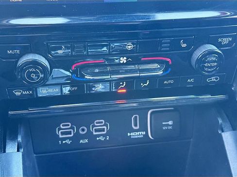 Used 2023 Jeep Grand Cherokee L Limited w/ Trailer Tow Group (B) image 17