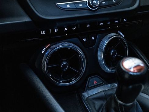 Used 2021 Chevrolet Camaro LT RWD image 26