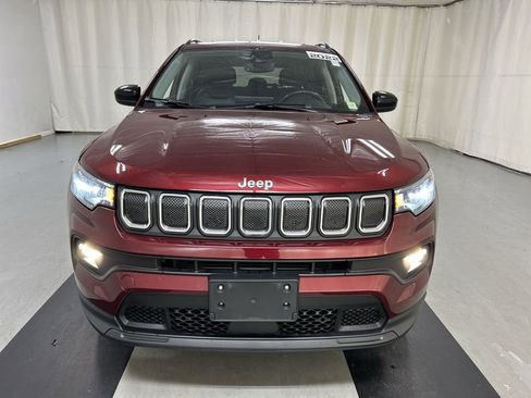 Used 2022 Jeep Compass Latitude w/ Convenience Group image 3