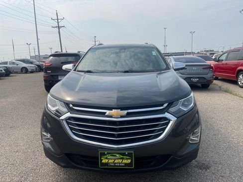 Used 2020 Chevrolet Equinox Premier AWD/4WD image 3
