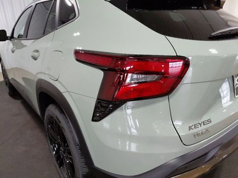New 2026 Chevrolet Trax ACTIV FWD image 16