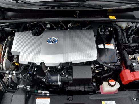 Used 2016 Toyota Prius Two image 6