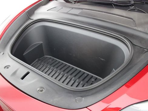 Used 2021 Tesla Model Y Long Range image 30