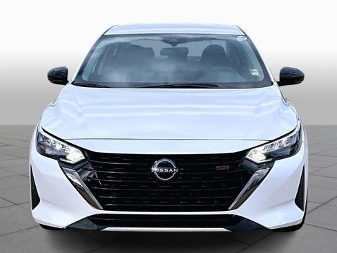 Used 2025 Nissan Sentra SR image 4