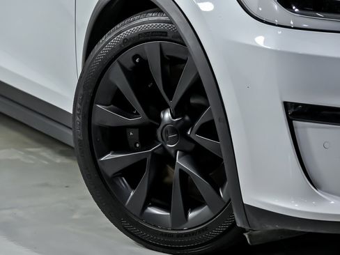 Used 2022 Tesla Model X Plaid AWD/4WD image 4