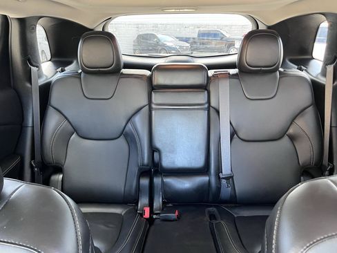 Used 2016 Jeep Cherokee Limited AWD/4WD image 14