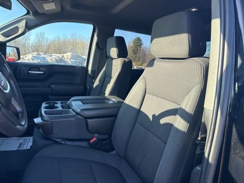 Used 2021 GMC Sierra 1500 4x4 Crew Cab w/ Sierra Value Package image 12