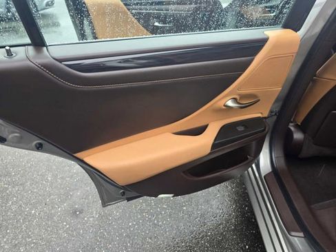 Certified 2019 Lexus ES 350 image 18