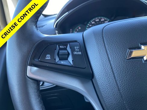 Used 2017 Chevrolet Trax LT w/ LT Convenience Package image 11