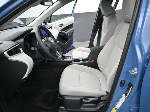 New 2026 Toyota Corolla Cross LE image 10