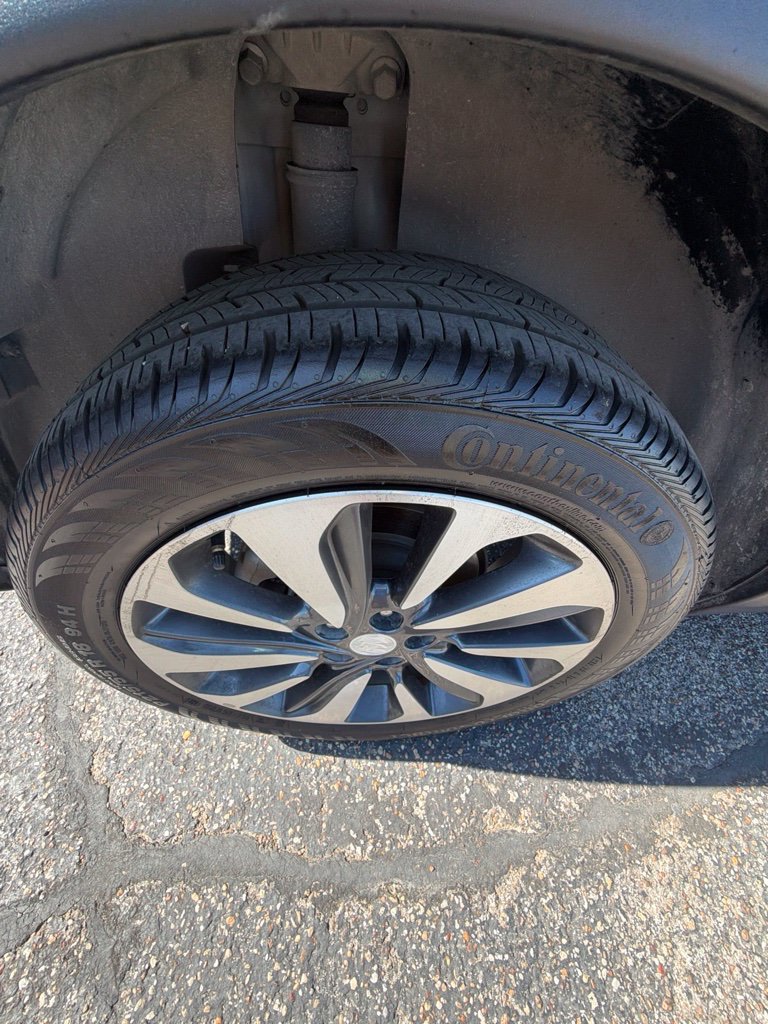Used 2021 Buick Encore Preferred FWD image 7