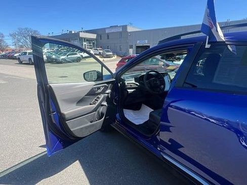Used 2025 Subaru Crosstrek 2.5i Limited AWD/4WD image 21
