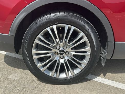Used 2017 Lincoln MKX Reserve w/ Lincoln MKX Climate Package FWD image 19