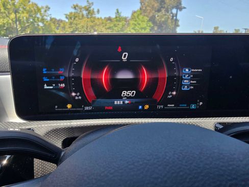 New 2025 Mercedes-Benz CLA 35 AMG 4MATIC image 26