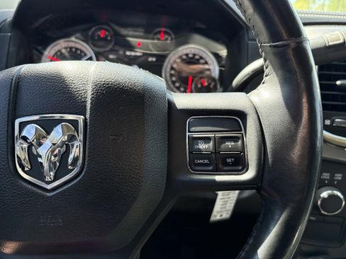 Used 2018 RAM 2500 Big Horn w/ Sport Appearance Group AWD/4WD image 16