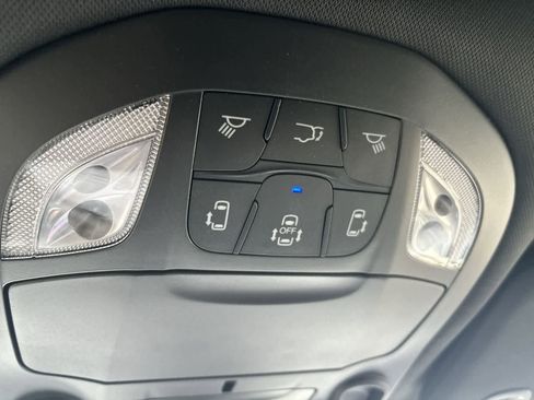 New 2026 Chrysler Pacifica Select image 27