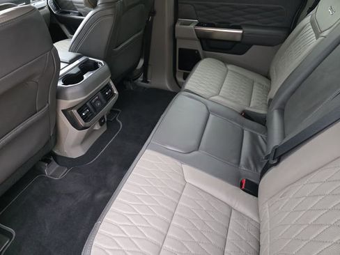 Used 2026 Ford F250 Platinum w/ Platinum Plus Package image 20