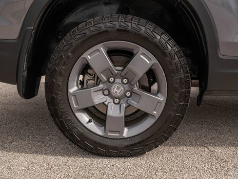 Used 2025 Honda Ridgeline TrailSport image 9