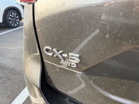 Used 2025 MAZDA CX-5 AWD 2.5 S w/ Preferred Package image 6