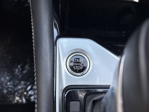 Used 2022 Nissan Altima 2.5 Platinum AWD/4WD image 12
