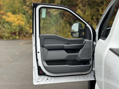 New 2026 Ford F250 XLT image 21