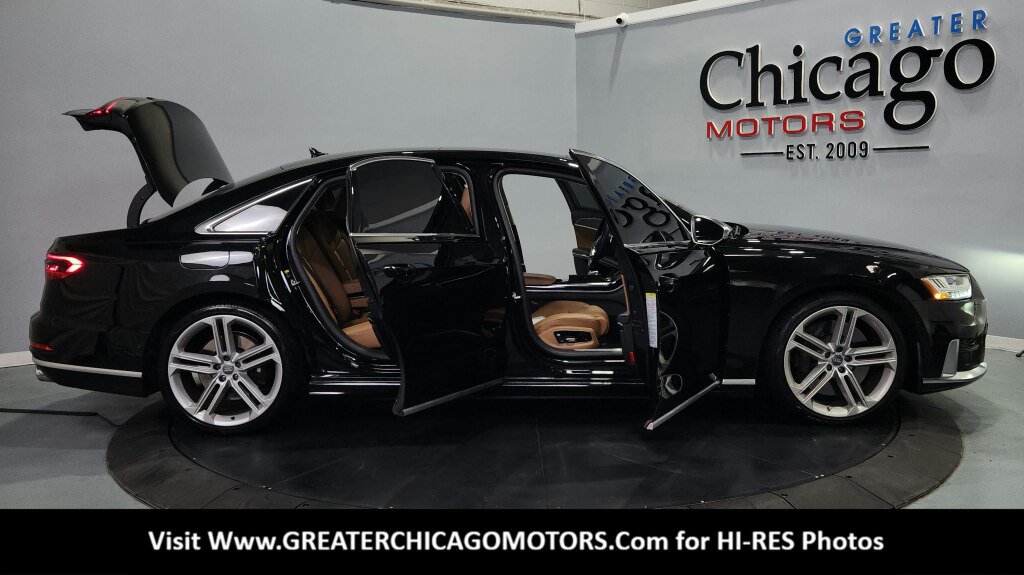 Used 2020 Audi S8 L w/ S8 Executive Package AWD/4WD image 21