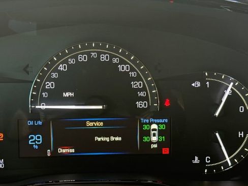 Used 2018 Cadillac XT5 Base image 25