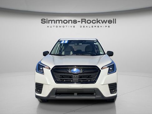 Used 2023 Subaru Forester image 1
