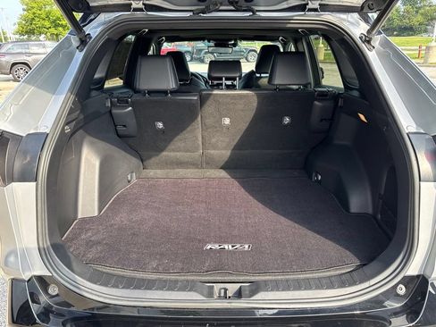 Used 2020 Toyota RAV4 XSE w/ XSE Grade Weather Package AWD/4WD image 40