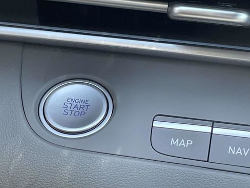 Certified 2024 Hyundai Elantra SEL FWD image 20