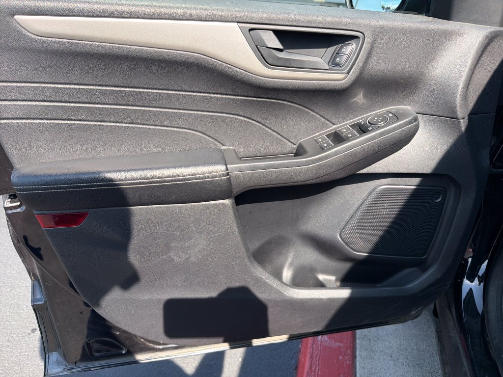 Used 2021 Ford Escape S AWD/4WD image 10