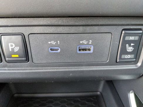 Certified 2025 Nissan Frontier SV w/ SV Convenience Package image 31