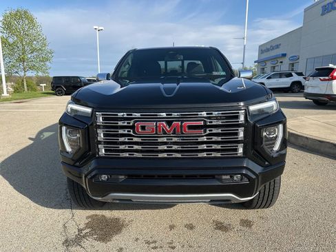 Used 2023 GMC Canyon Denali image 8