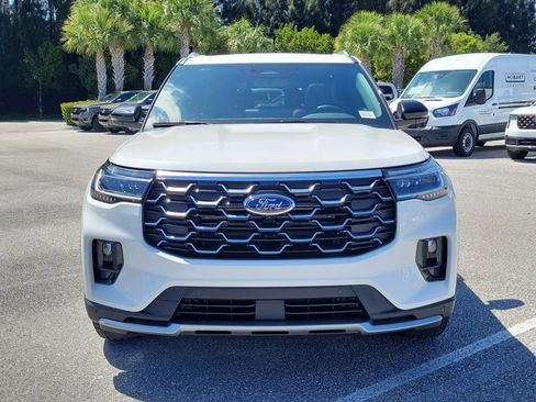 New 2026 Ford Explorer Platinum RWD image 2