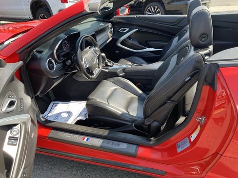 Used 2022 Chevrolet Camaro SS image 9