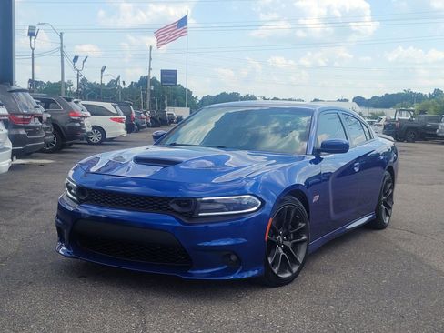 Used 2021 Dodge Charger Scat Pack RWD image 3