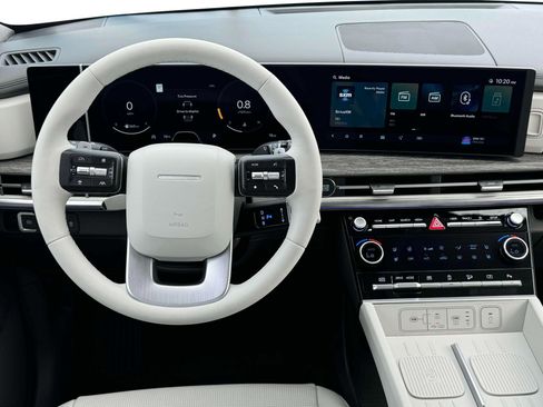 New 2025 Hyundai Santa Fe Limited image 17