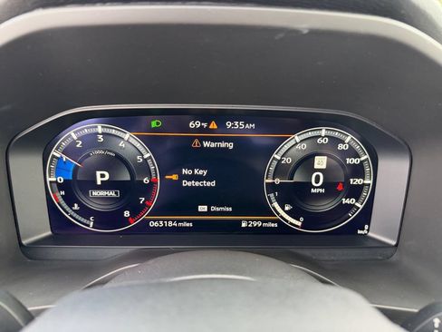 Used 2022 Mitsubishi Outlander SEL AWD/4WD image 16