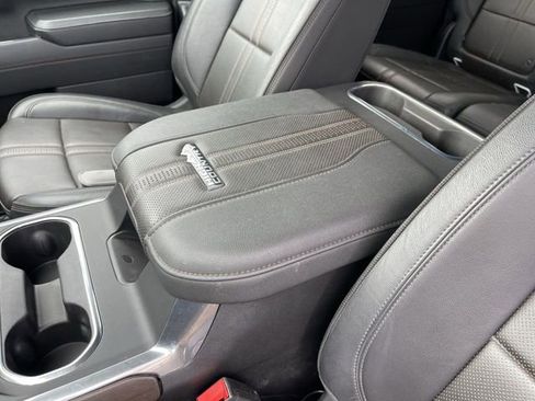 Used 2025 Chevrolet Silverado 3500 High Country w/ High Country Premium Package AWD/4WD image 20