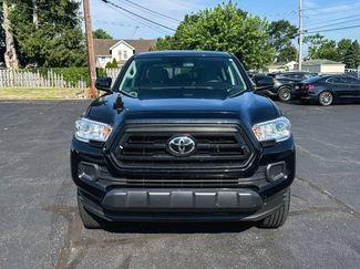 Used 2022 Toyota Tacoma SR AWD/4WD video 2