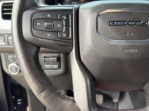 Used 2023 GMC Yukon XL Denali Ultimate image 17