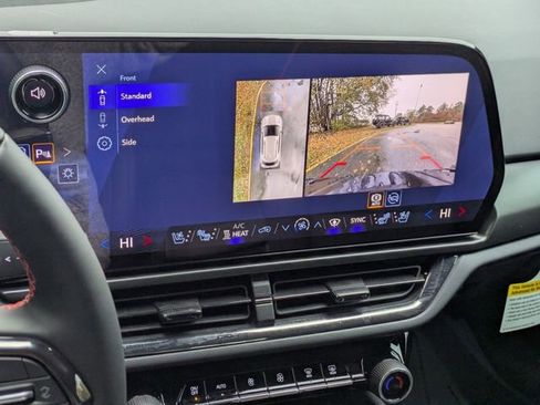 New 2026 Chevrolet Equinox EV RS image 20