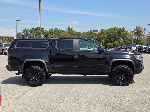 Used 2022 Chevrolet Colorado ZR2 AWD/4WD image 6