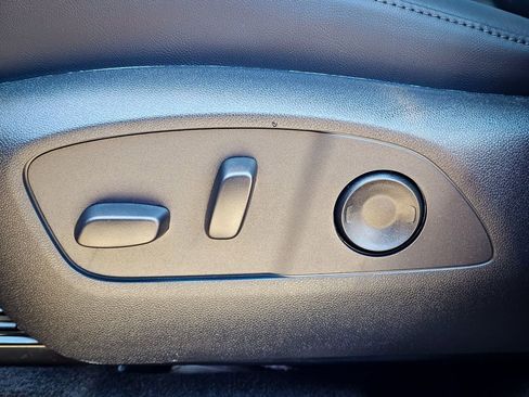 New 2026 GMC Acadia Elevation w/ Elevation Premium Package image 17