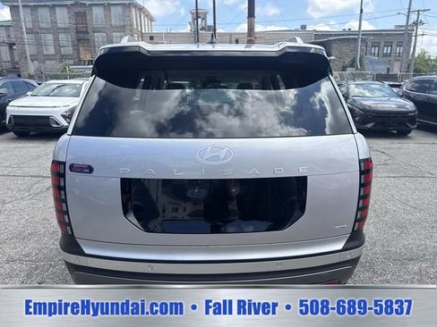 Used 2026 Hyundai Palisade SEL AWD/4WD image 15