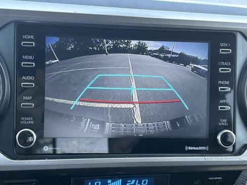 Used 2022 Toyota Tacoma SR5 w/ Technology Package AWD/4WD image 33