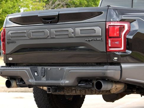 Used 2020 Ford F150 Raptor w/ Equipment Group 802A Luxury AWD/4WD image 32