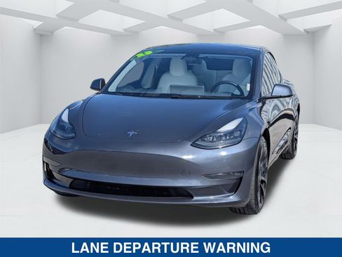 Used 2023 Tesla Model 3 Performance image 7