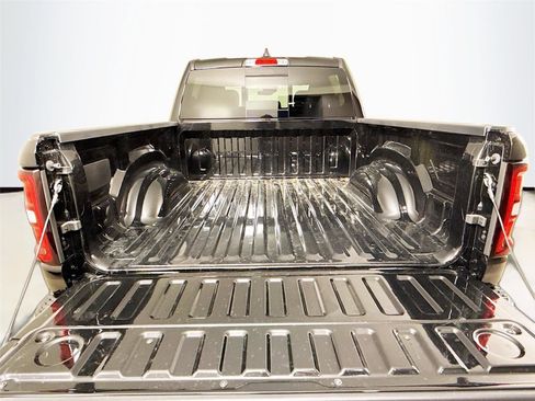 New 2026 RAM 1500 Big Horn AWD/4WD image 26