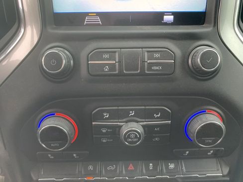 Used 2021 Chevrolet Silverado 1500 LT image 21